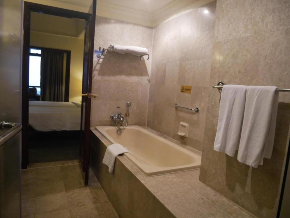 The Bukit Bintang Serviced Residences Kuala Lumpur Exterior photo